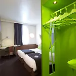 Отель Campanile Congres Clemenceau 3*