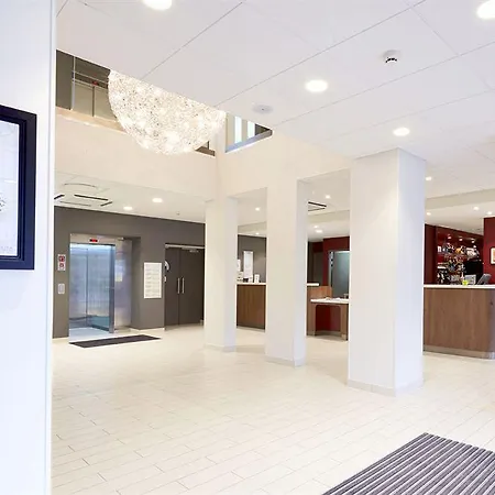 호텔 Campanile Centre Clemenceau 3*