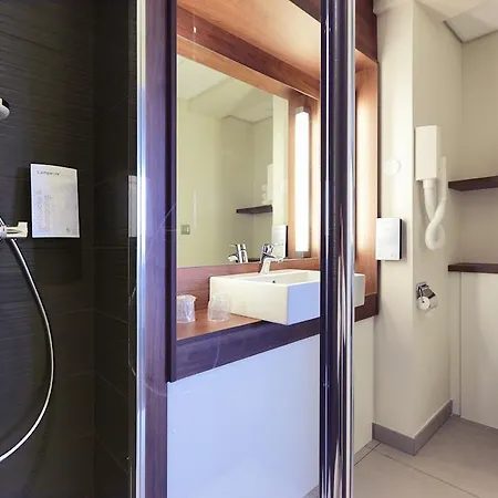 Campanile Congres Clemenceau מלון