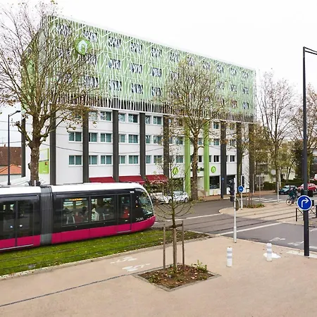 Campanile Congres Clemenceau Hotel 3*