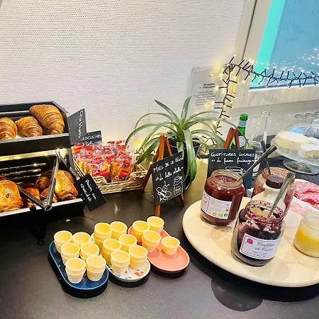 ホテル カンパニール コングレ クレマンソー ディジョン