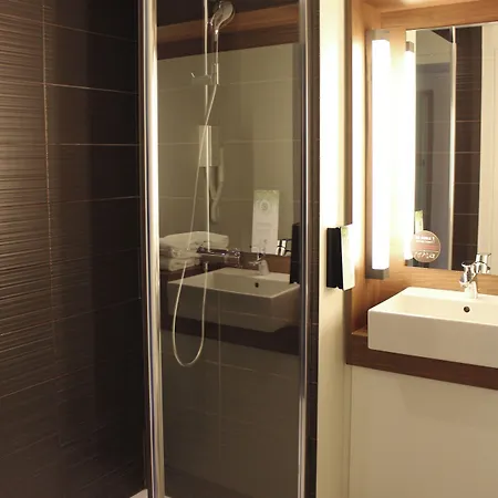 Hotel Campanile Centre Clemenceau 3*