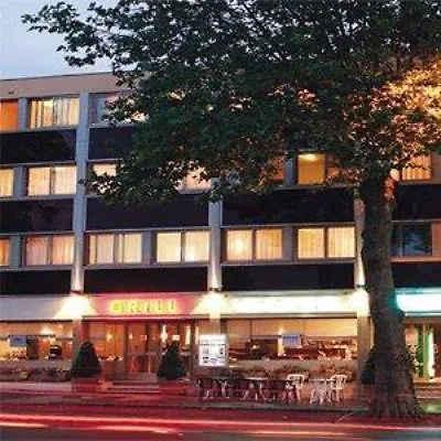 Campanile Centre Clemenceau Hotel 3*