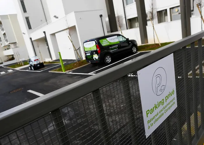 Campanile Congres Clemenceau Hotel