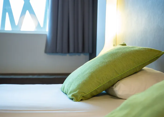 Hotel Campanile Congres Clemenceau 3*