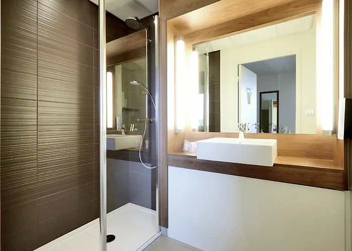 Campanile Congres Clemenceau